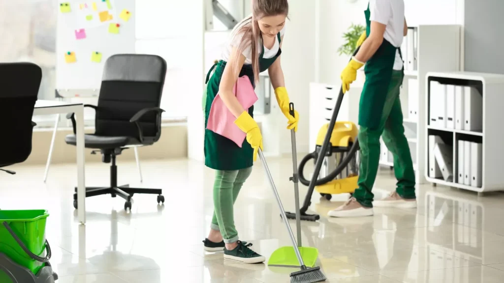 Reliable office deep cleaning services with professional cleaning equipment